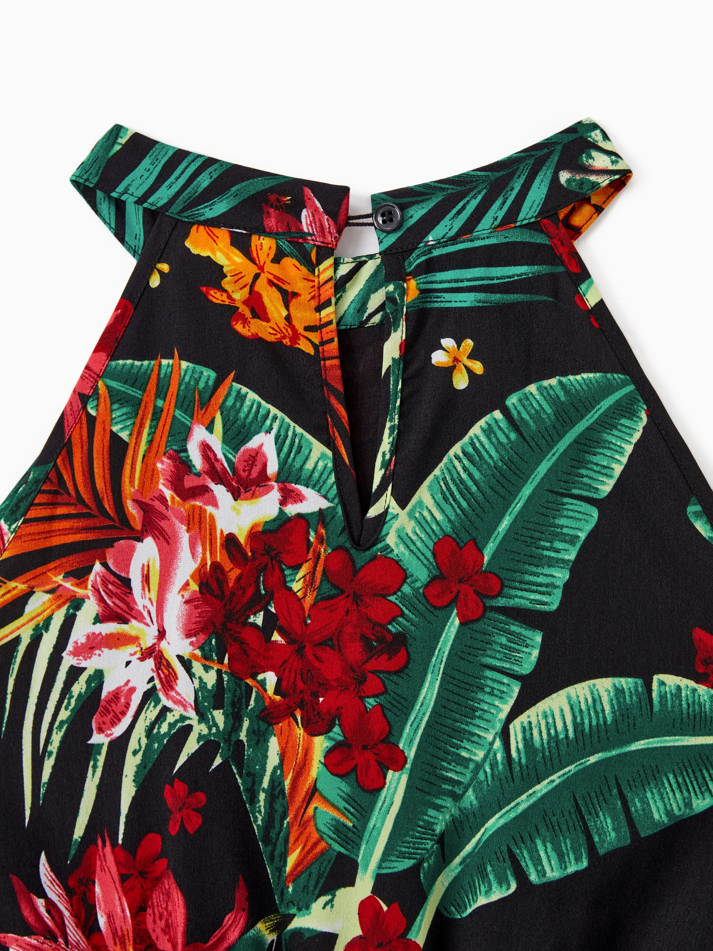 Family Matching Allover Plant Floral Print Halterneck Dresses and Short-sleeve Shirts Sets Black - Image 4